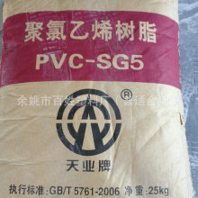 男子刚提新车当天被撞 车主索赔4万贬值损失 保险公司：不赔！
