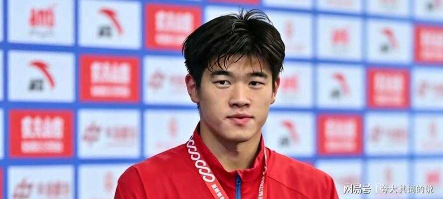 我国充电枪总数突破2400万个 公桩平均功率首次50KW